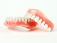 ギフトデンチャー｜デジタル入れ歯